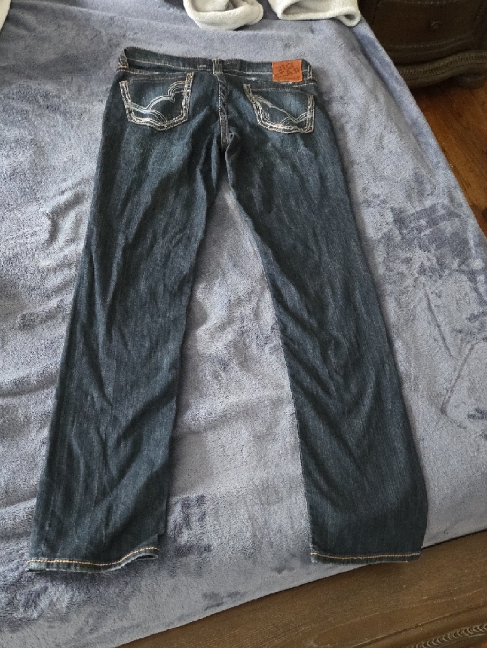 Big Star Kayla Straight Mid-Rise Jeans in Dark Blue with Tan Stitching - Picture 7 of 8